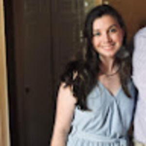 Meet your Posher, Claire